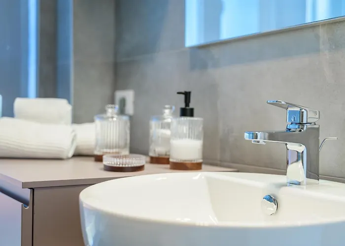 Tiny House Tower Apartment Fidenza