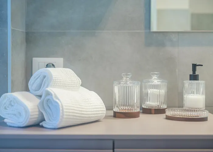 Tiny House Tower Apartment Fidenza